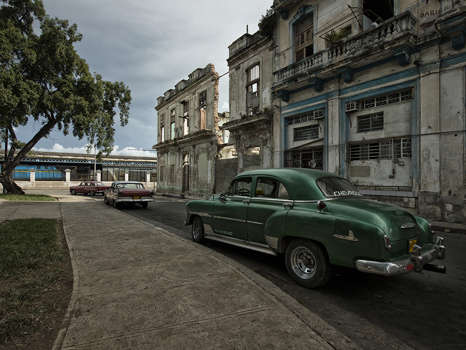 Cars at Train Station II Werner Pawlok; Cuba - expired; Cars at Train Station II, 