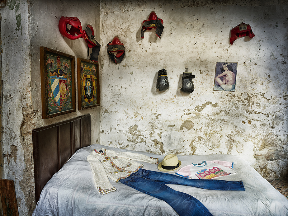 coco in cuba chinos house II Coco in Cuba; Chanel; Harpers Bazaar; Kenneth Goh; Karl Lagerfeld; Havana; Havanna; Werner Pawlok; coco in cuba chinos house II Coco in Cuba; Chanel; Harpers Bazaar; Kenneth Goh; Karl Lagerfeld; Havana; Havanna; Werner Pawlok;