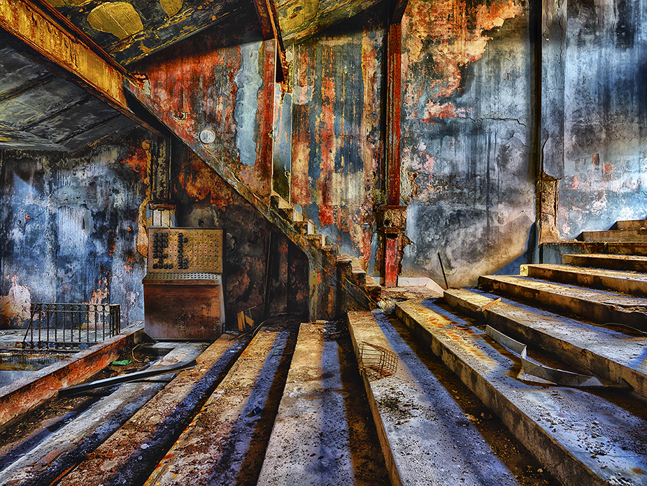 Teatro Verdun - stairs Werner Pawlok, Cuba - expired, Teatro Verdun - stairs