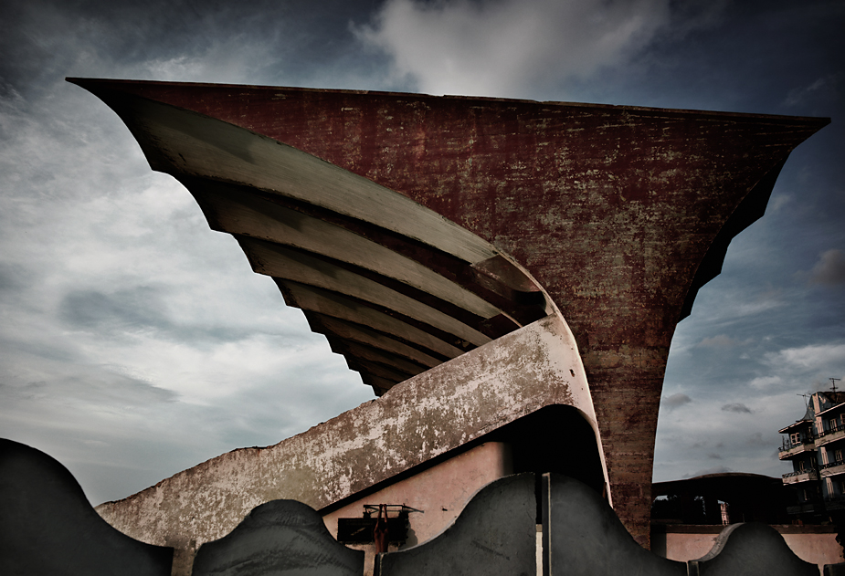 Havana Stadium photo by werner pawlok, cuba, kuba, insel der grossen antillen, morbid, charme, che guevarra, fidel castro, landscape, city, karibik, havanna, stadium