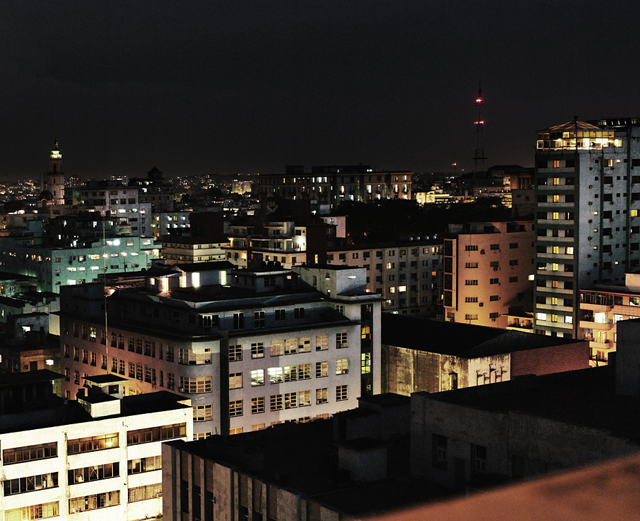 Havana by night photo by werner pawlok, cuba, kuba, insel der grossen antillen, morbid, charme, che guevarra, fidel castro, landscape, city, karibik, havanna, havana by night