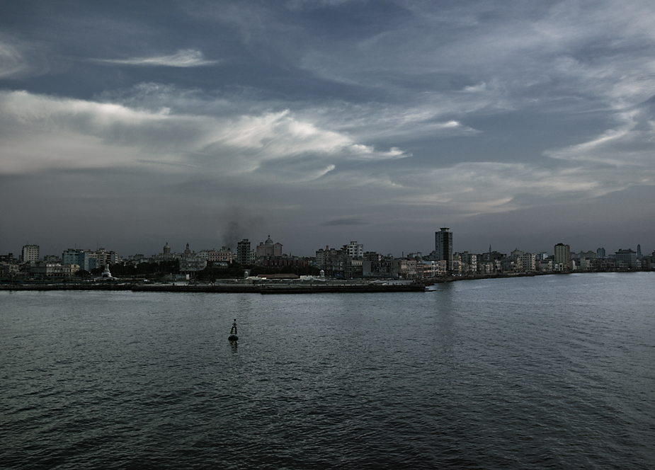 View from Castillo de Morro - Havana photo by werner pawlok, cuba, kuba, insel der grossen antillen, morbid, charme, che guevarra, fidel castro, landscape, city, karibik, havanna, view from castillo del morro