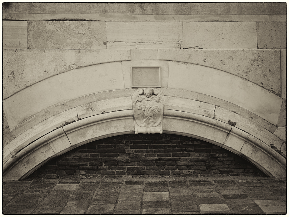 Details Gesuiti IV Venice, Venedig, Paläste, Palaces in Venice, Dimore Veneziane, Werner Pawlok, Palazzi, Dottore della Peste, Details Gesuiti IV Venice, Venedig, Paläste, Palaces in Venice, Dimore Veneziane, Werner Pawlok, Palazzi, Dottore della Peste,