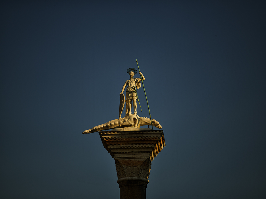 Statue Piazzetta San Marco San Todaro I Statue Piazzetta San Marco San Todaro I
