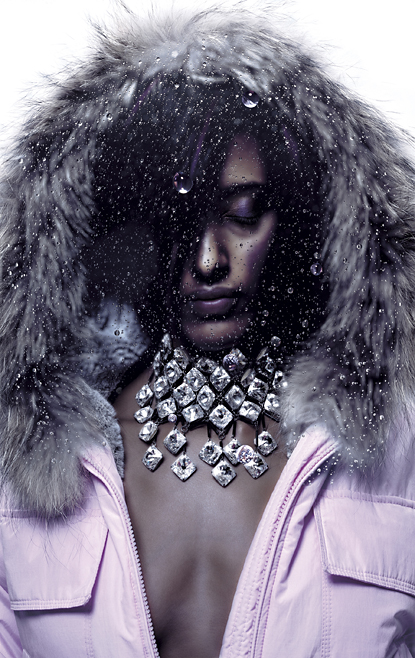 raindrops 16 waterdrops, raindrops, photo by werner pawlok, fashion, top fashion, fashion photography, marc cain, studio photography, topmodel, portrait, jewellery