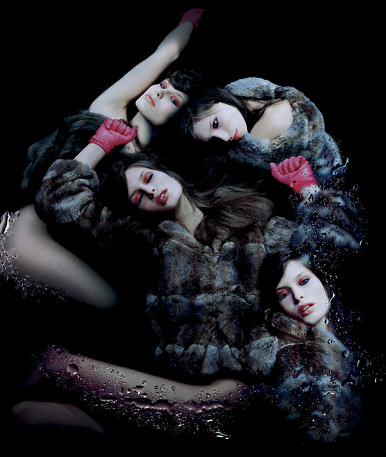 raindrops 6 waterdrops, raindrops, photo by werner pawlok, fashion, top fashion, fashion photography, marc cain, studio photography, topmodel raindrops 6 waterdrops, raindrops, photo by werner pawlok, fashion, top fashion, fashion photography, marc cain, studio photography, topmodel