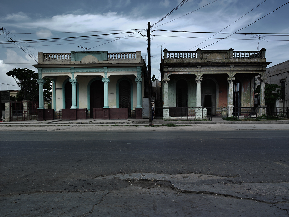 10 de Octubre 10 de Octubre, photo by werner pawlok, cuba, kuba, insel der grossen antillen, morbid, charme, che guevarra, fidel castro, landscape, city, karibik, havanna 10 de Octubre 10 de Octubre, photo by werner pawlok, cuba, kuba, insel der grossen antillen, morbid, charme, che guevarra, fidel castro, landscape, city, karibik, havanna