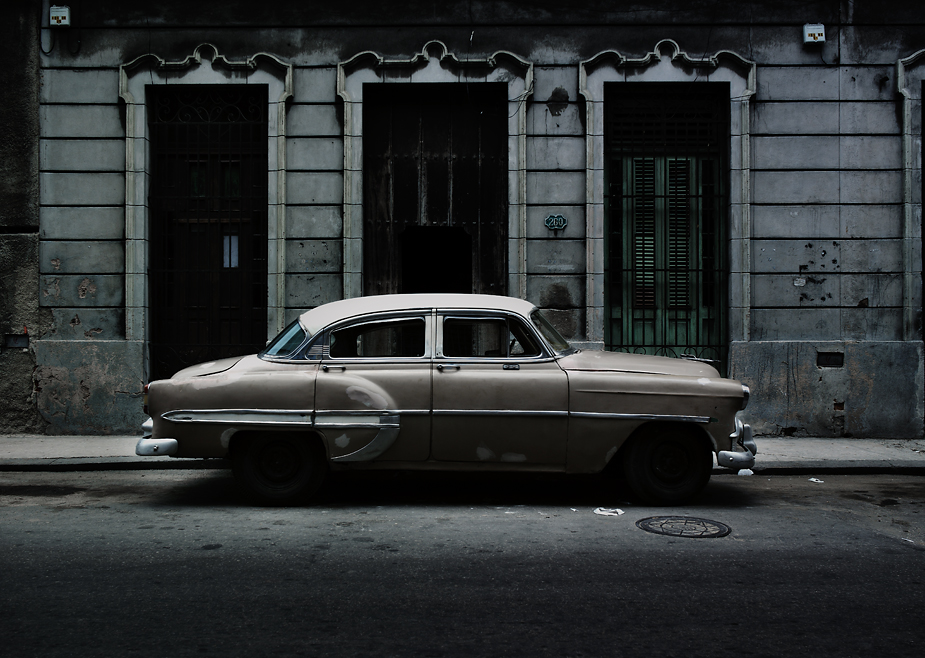 Cars 336 Cars 336, photo by werner pawlok, cuba, kuba, insel der grossen antillen, morbid, charme, che guevarra, fidel castro, landscape, city, karibik, car Cars 336 Cars 336, photo by werner pawlok, cuba, kuba, insel der grossen antillen, morbid, charme, che guevarra, fidel castro, landscape, city, karibik, car