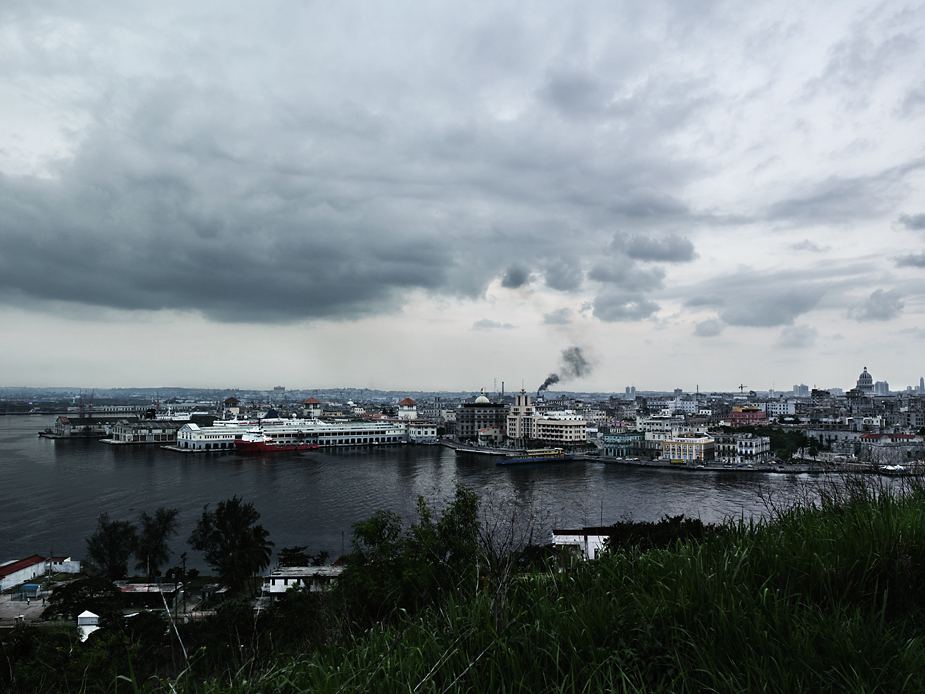 Casablanca II Casablanca, photo by werner pawlok, cuba, kuba, insel der grossen antillen, morbid, charme, che guevarra, fidel castro, landscape, city, karibik, harbour Casablanca II Casablanca, photo by werner pawlok, cuba, kuba, insel der grossen antillen, morbid, charme, che guevarra, fidel castro, landscape, city, karibik, harbour
