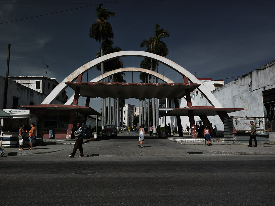 Dependiente Dependiente, photo by werner pawlok, cuba, kuba, insel der grossen antillen, morbid, charme, che guevarra, fidel castro, landscape, city, karibik, havanna Dependiente Dependiente, photo by werner pawlok, cuba, kuba, insel der grossen antillen, morbid, charme, che guevarra, fidel castro, landscape, city, karibik, havanna