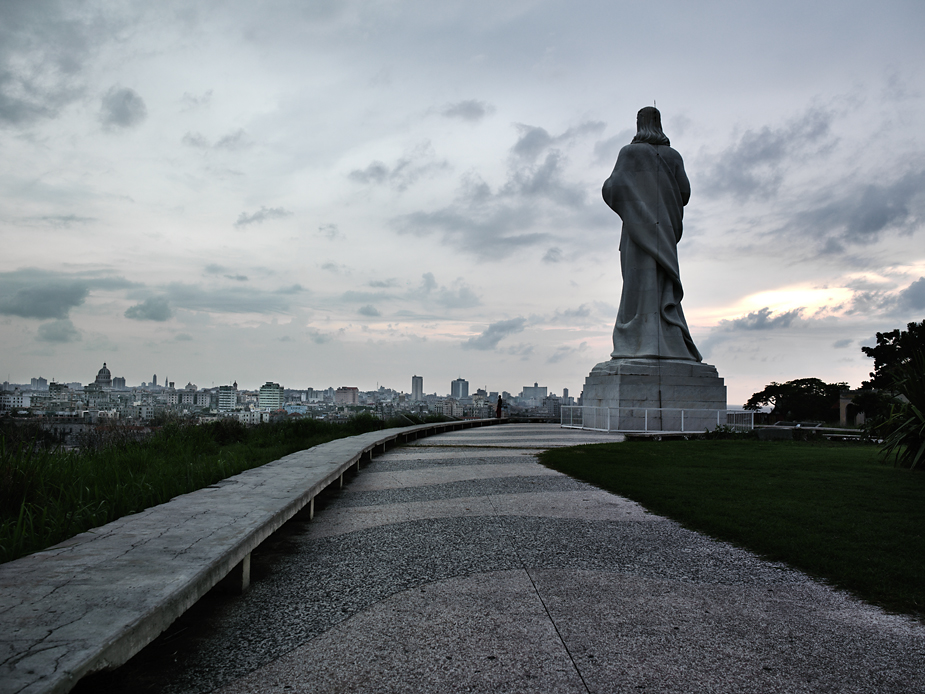Jesus Statue Jesus Statue, photo by werner pawlok, cuba, kuba, insel der grossen antillen, morbid, charme, che guevarra, fidel castro, landscape, city, karibik, havanna, statue of jesus christ, christus Jesus Statue Jesus Statue, photo by werner pawlok, cuba, kuba, insel der grossen antillen, morbid, charme, che guevarra, fidel castro, landscape, city, karibik, havanna, statue of jesus christ, christus