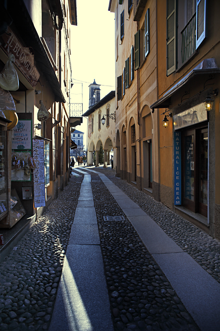 San Giulio 1 San Guilio, Lago di Orta, photo by Werner Pawlok, Italy, Italien