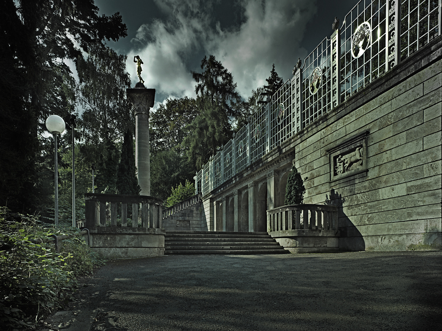 Marmorsaal photo by Werner Pawlok, Elle, Stuttgart,Ausflugziel, Denkmal,  Marmorsaal, Bopser, Weissenburgpark, Ernst Sieglin, Teehaus