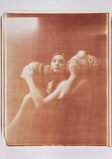 Drei Frauen II Monochrome, Polaroid 20x24", Werner Pawlok