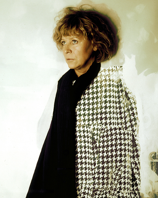 Margarethe von Trotta Margarethe von Trotta, Stars and Paints, photo by werner pawlok, portrait, Regisseurin, Drehbuchautorin, Der Fangschuss, Die verlorene Ehre der Katharina Blum, Rosa Luxemburg, Das Versprechen